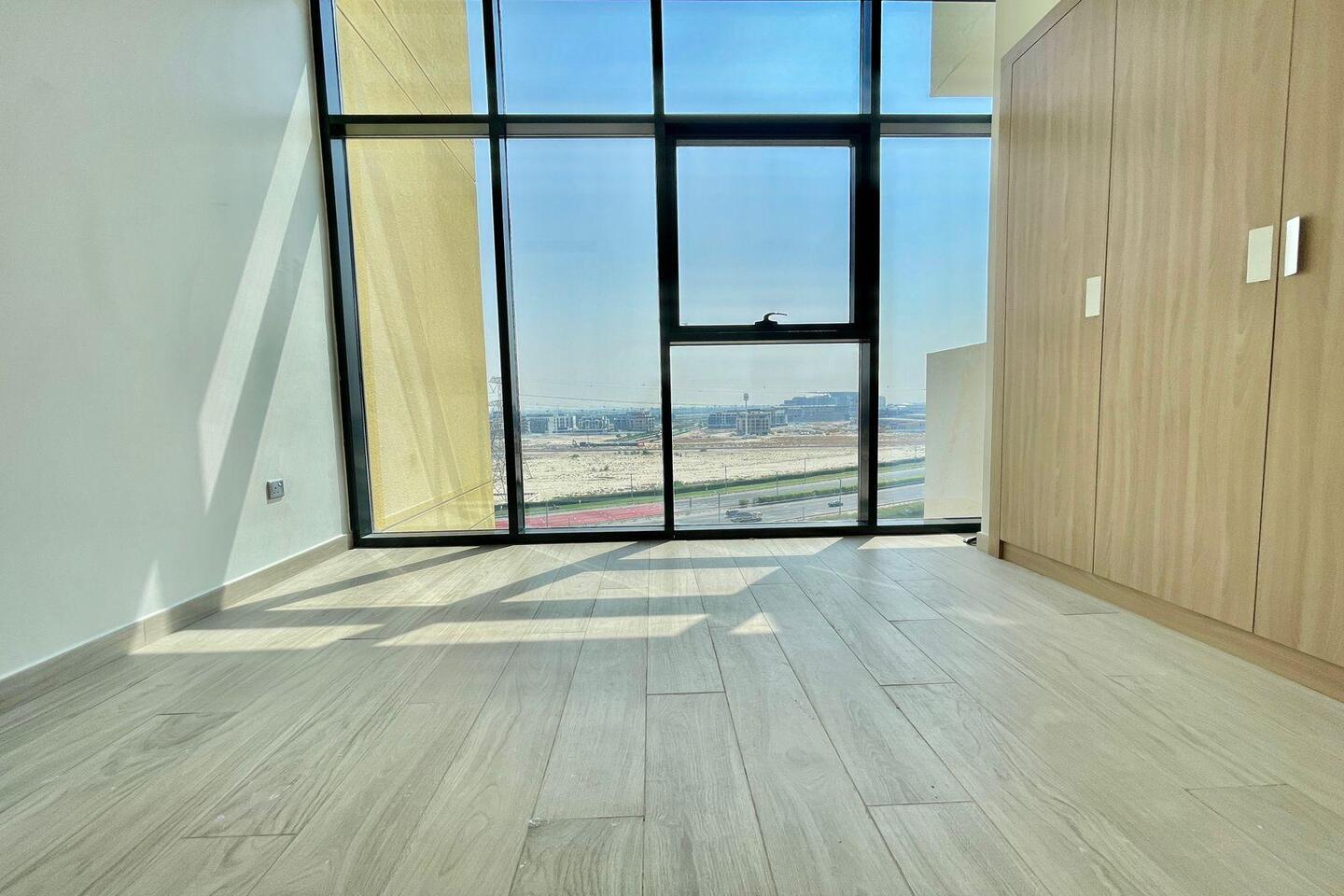 WhatsApp Image 2025-09-18 at 09.54.04_2081d20a