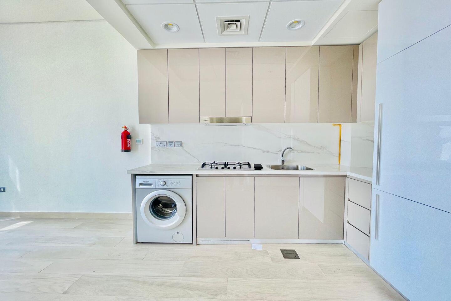 WhatsApp Image 2025-09-18 at 09.54.06_d0db50b7